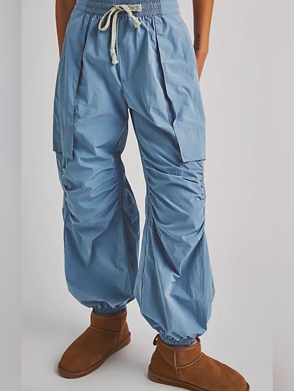 Free People Nylon Cargo Pants blue barrel leg jogger size XL like new